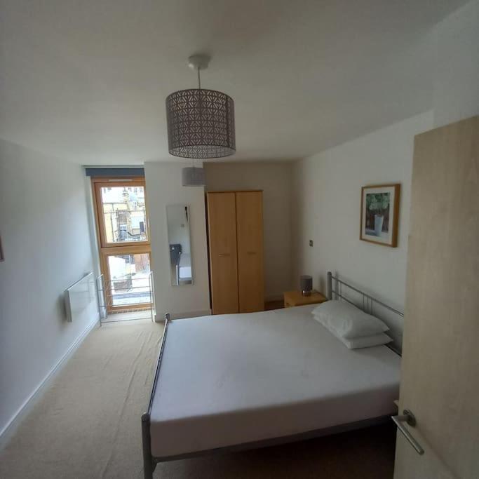 Centrally Situated 1 Bedroom Apartment! Birmingham Eksteriør billede